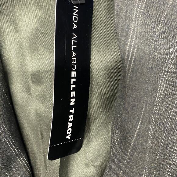 Linda Allard Ellen Tracy Jacket Womens 8 Blazer Gray Pinstripe Wool Button Up - Picture 4 of 10